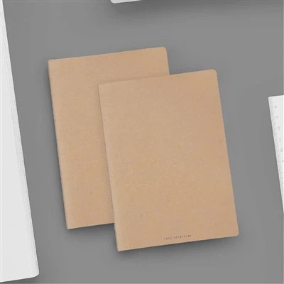quaderno rilegato a punto metallico